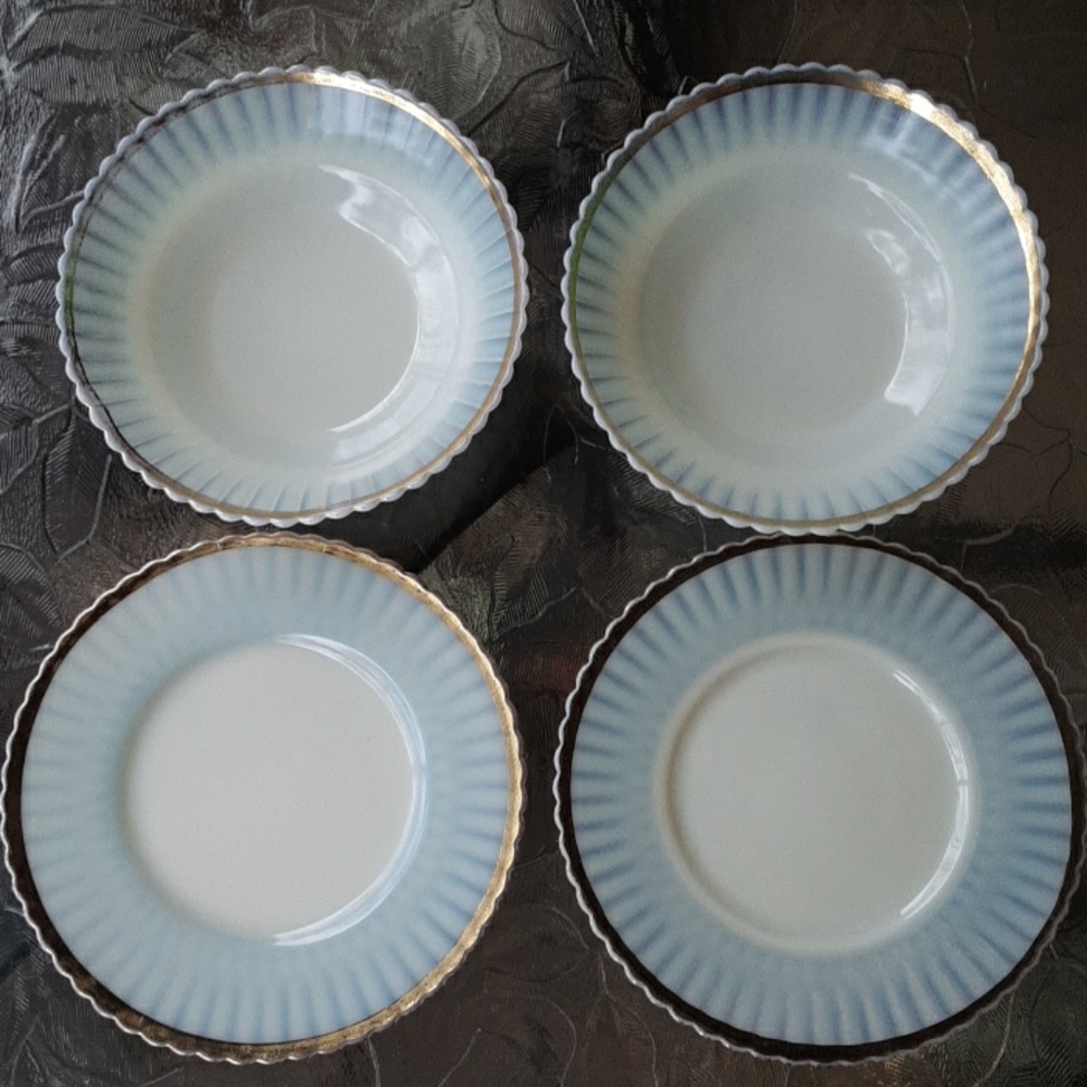 Vintage Anchor Hocking Bowls and Saucers